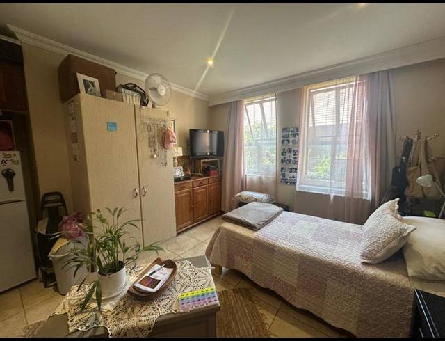 1 BEDROOM PROPERTY TO RENT IN NEWLANDS